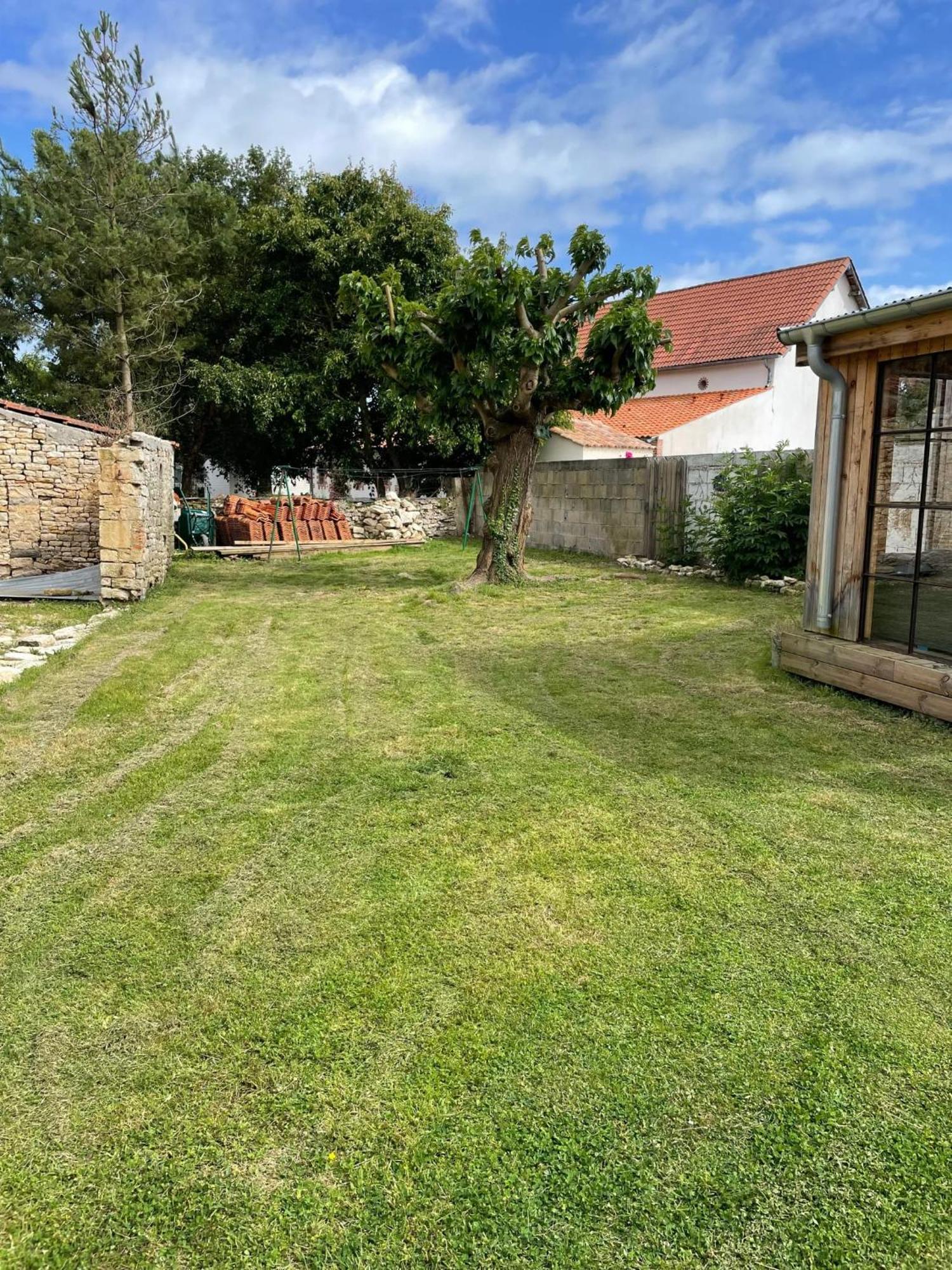 Maison Confortable A Jard-Sur-Mer Avec Grand Jardin Cloture Exterior foto